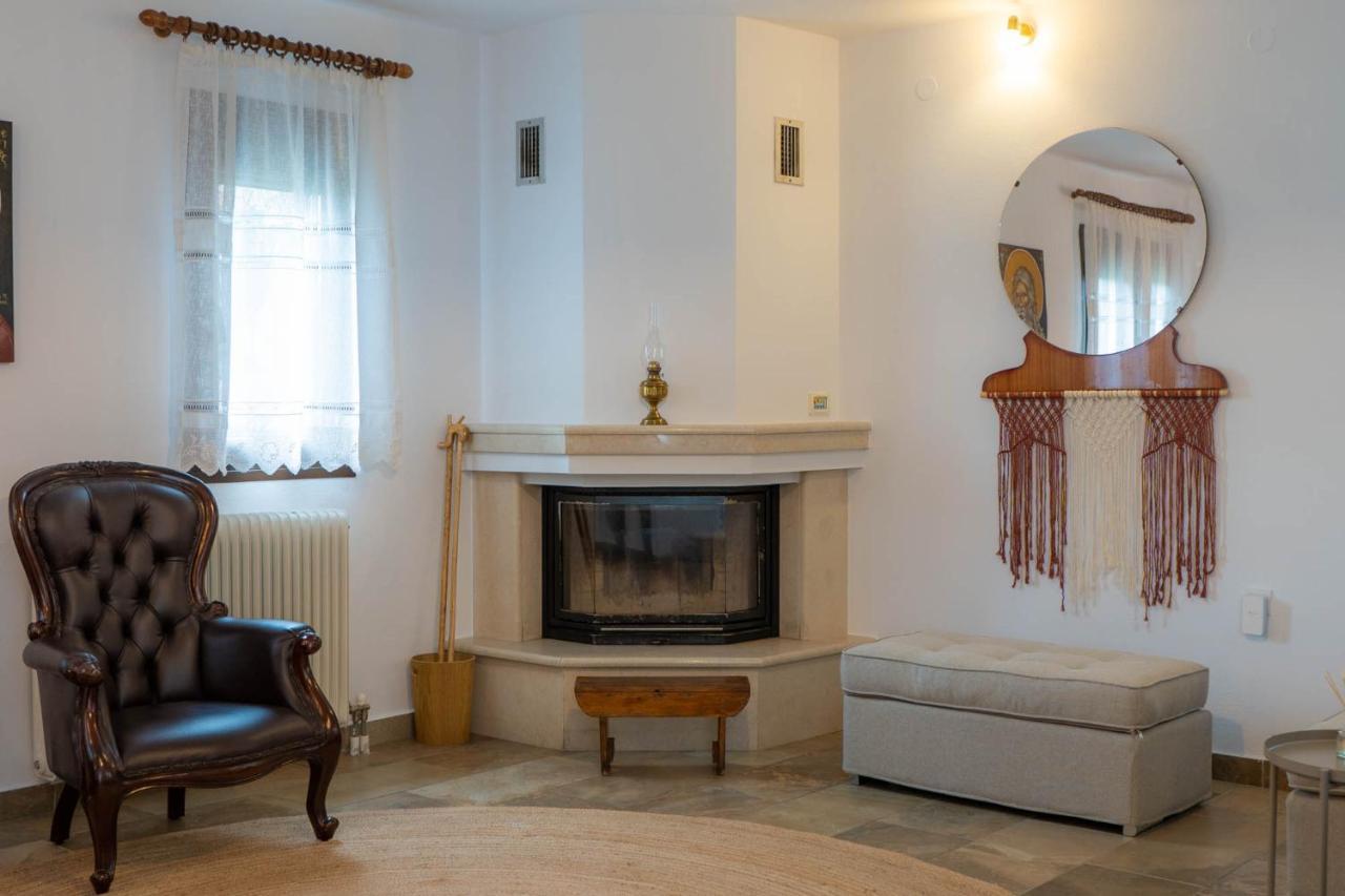 Postmans Apartment Under Meteora Kalambaka Zewnętrze zdjęcie