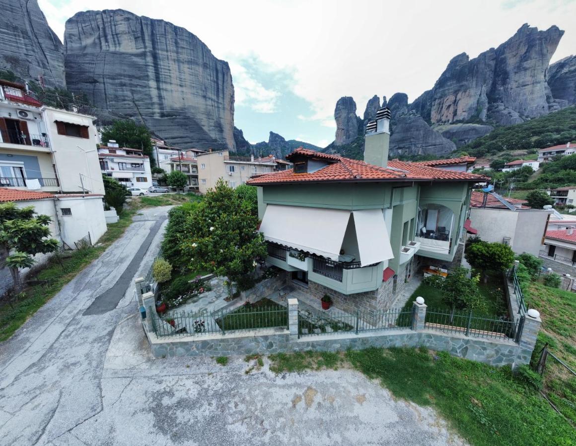 Postmans Apartment Under Meteora Kalambaka Zewnętrze zdjęcie