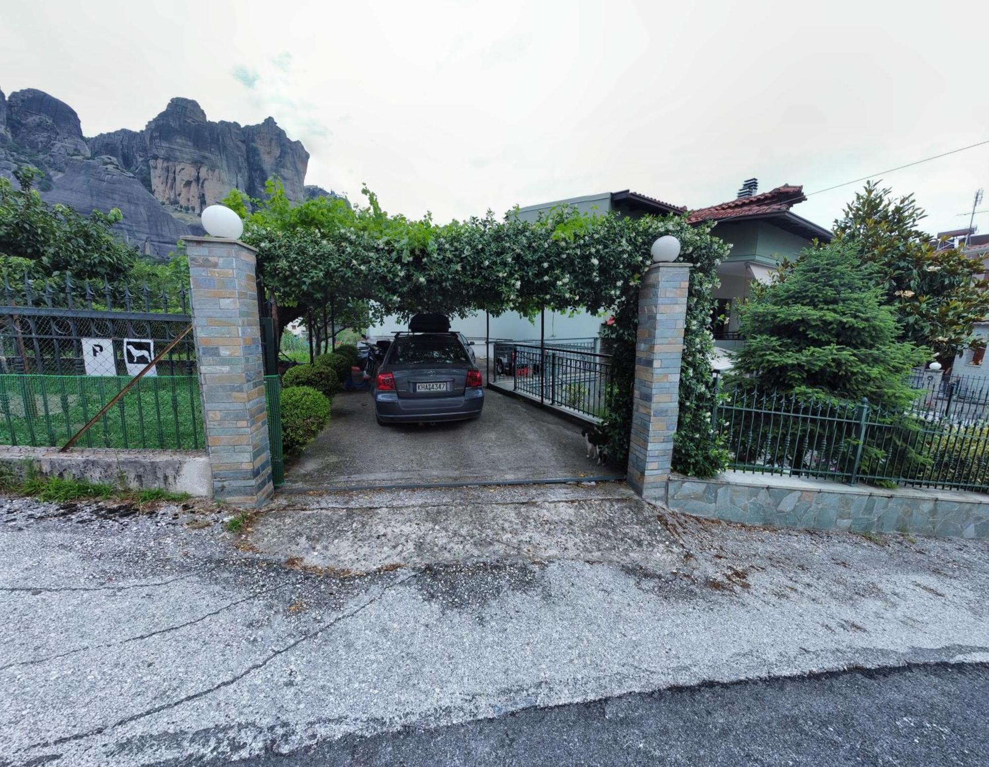 Postmans Apartment Under Meteora Kalambaka Zewnętrze zdjęcie